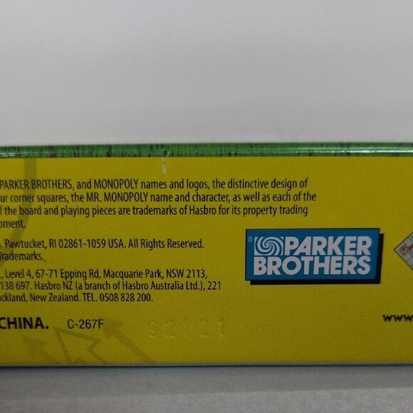 Hasbro Parker Brothers NIB Monopoly Junior Board Game - Picture 5 of 6